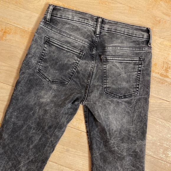 🌺 GAP Gray Wash Stretch Skinny Jeans - Picture 10 of 10